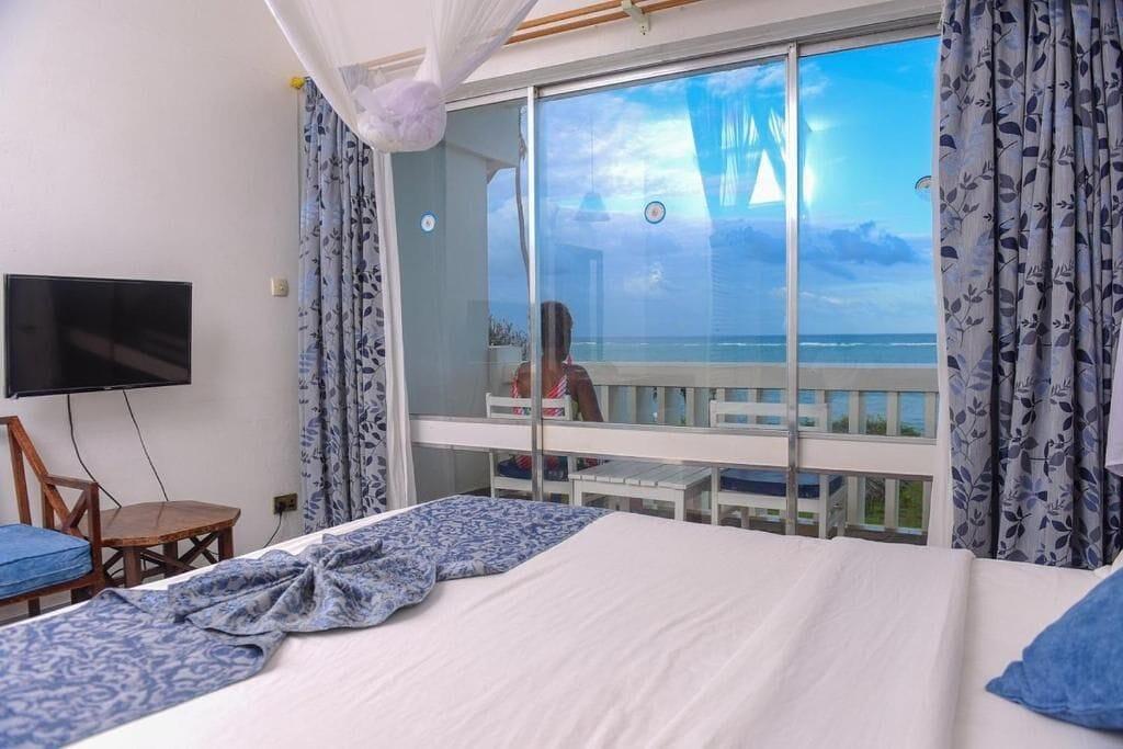 Mombasa Beach Hotel エクステリア 写真