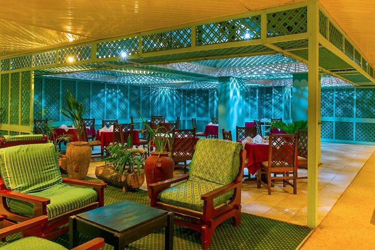 Mombasa Beach Hotel エクステリア 写真