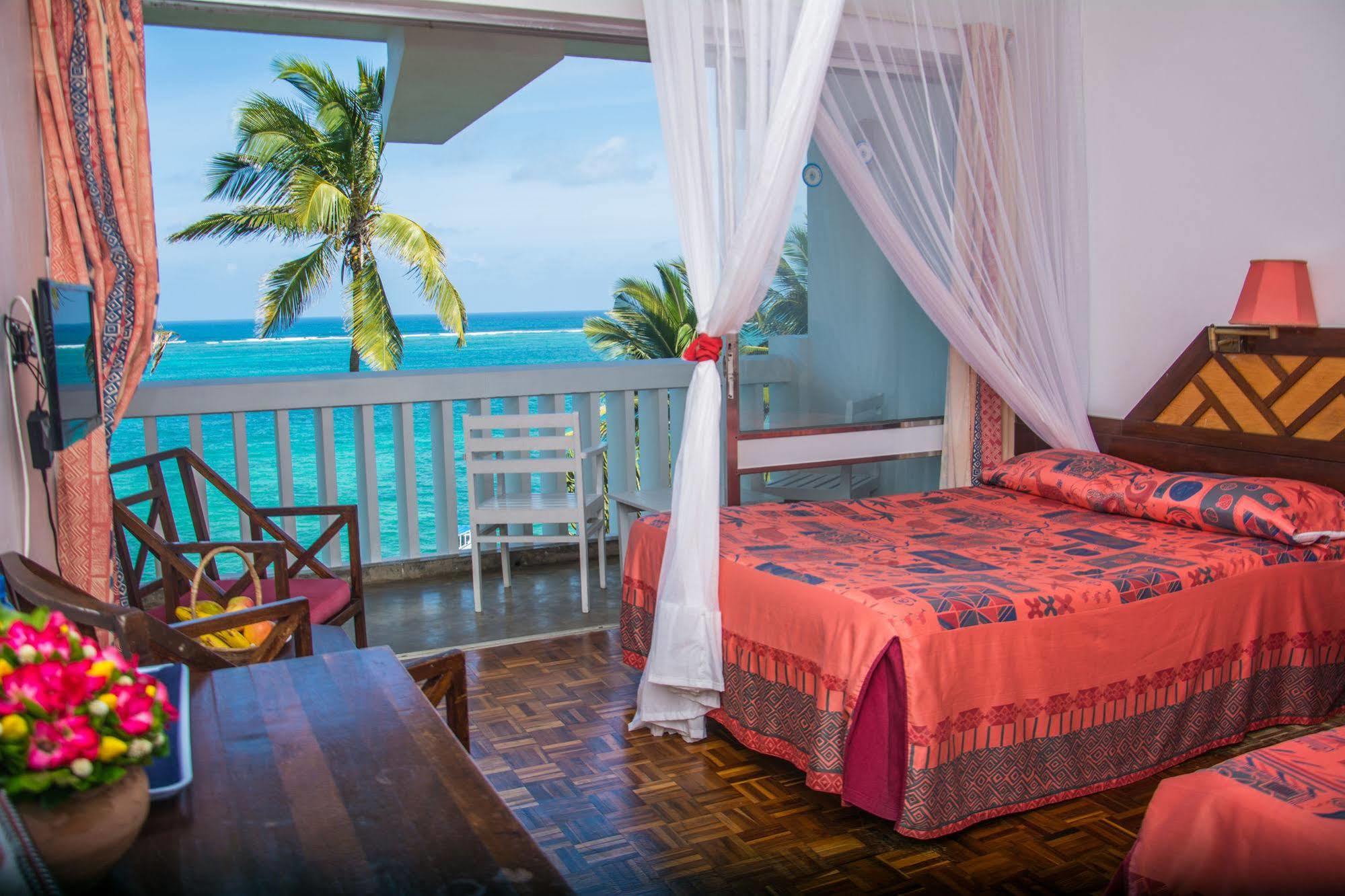 Mombasa Beach Hotel エクステリア 写真