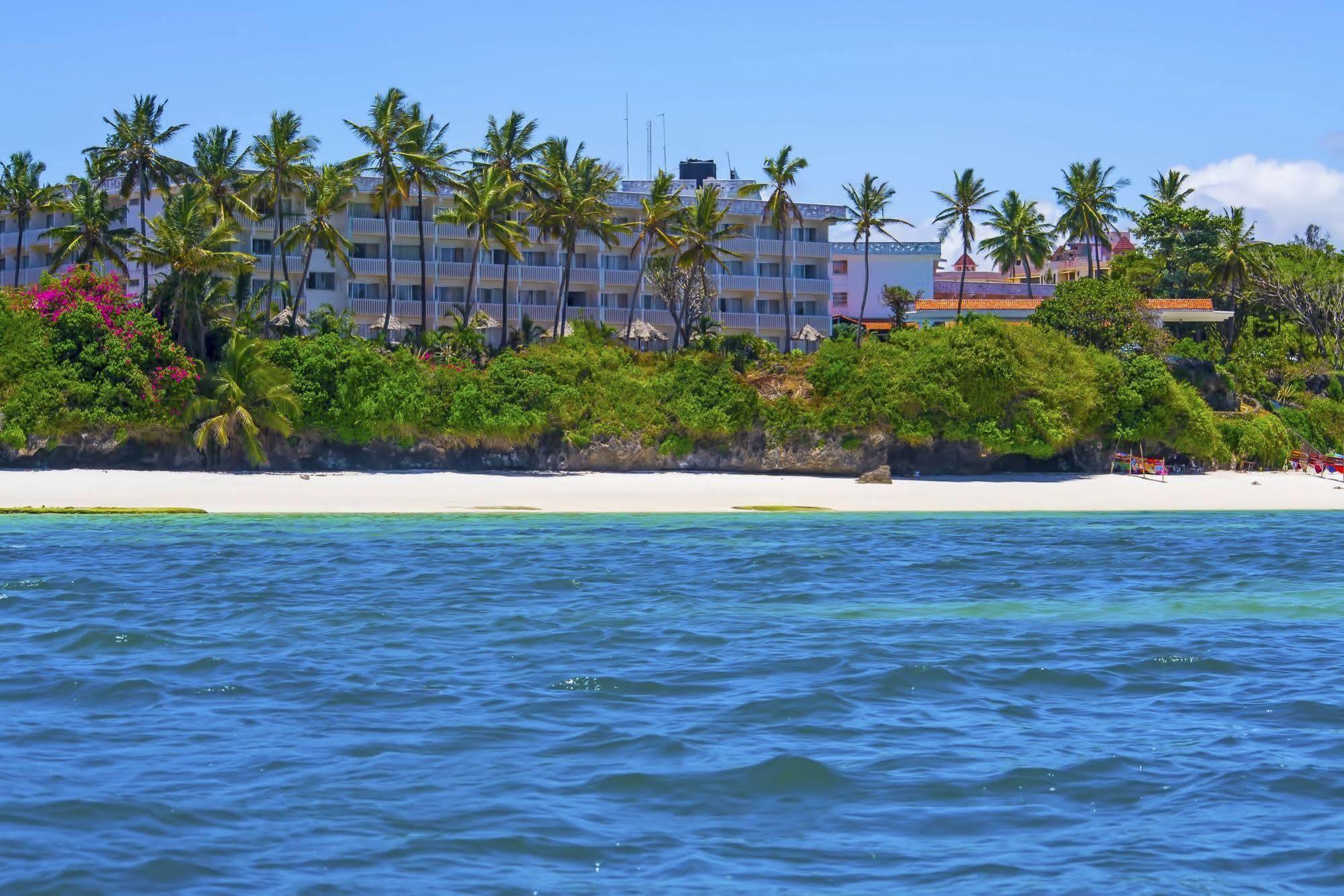 Mombasa Beach Hotel エクステリア 写真